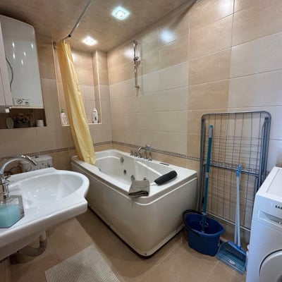 Аренда комфортной квартиры, центр Варны, Болгария